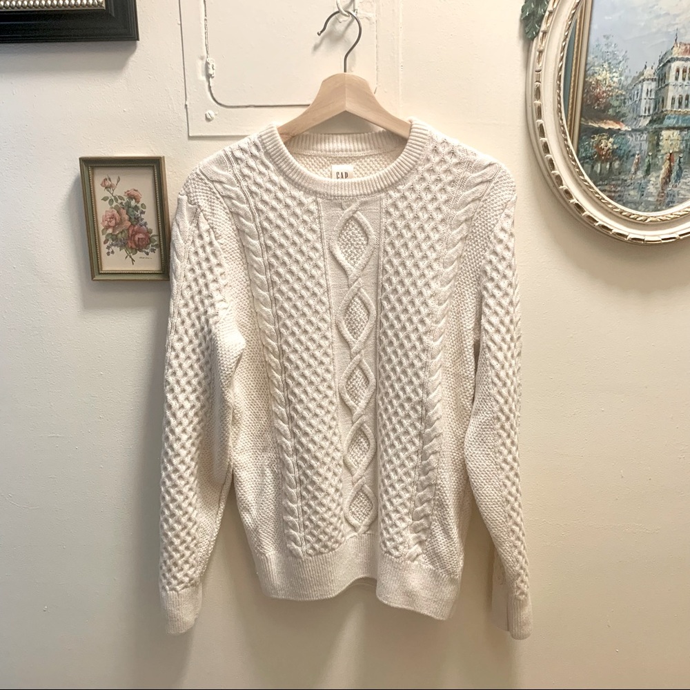 GAP Winter Sweater Cream